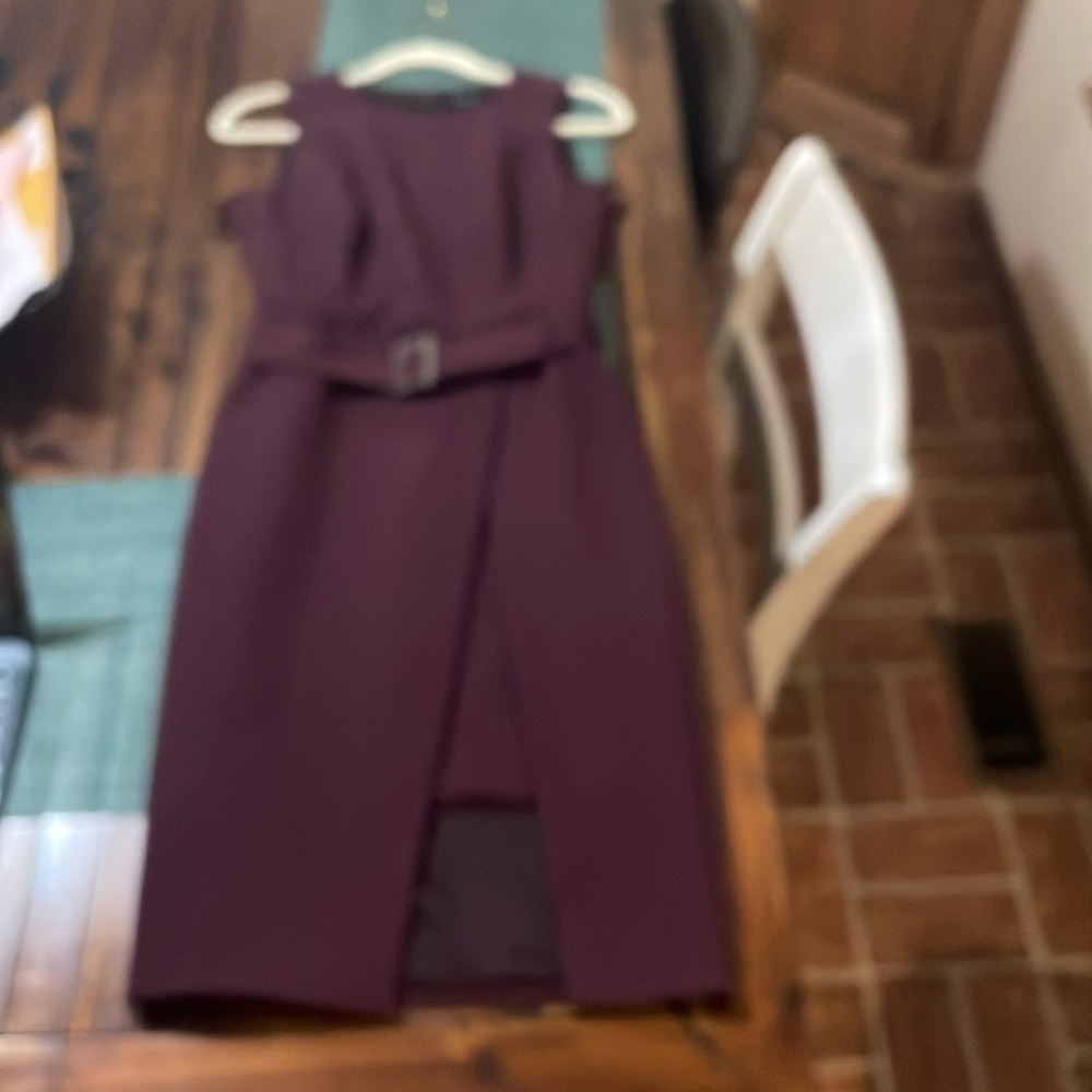 White House / Black Market business dress